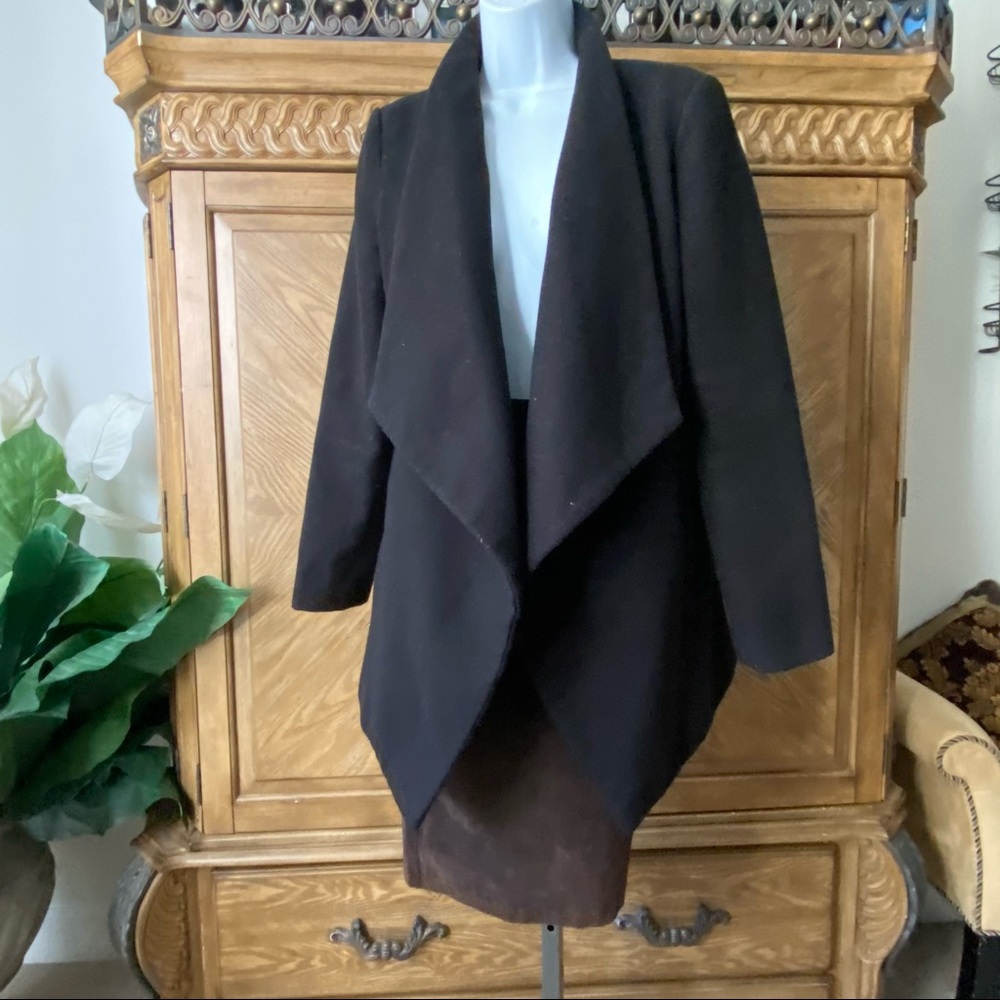Forever 21 black oversize collar fleece  jacket